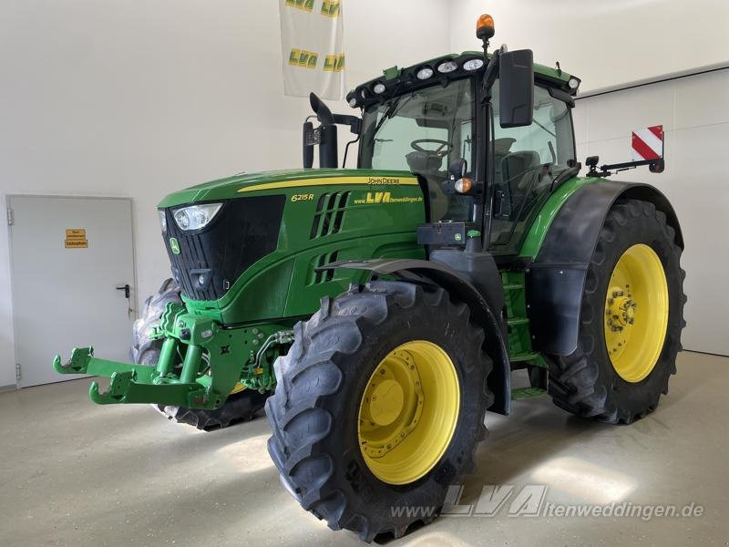 John Deere 6215R - Farm tractor: picture 3 John Deere 6215R - Farm tractor: picture 3
