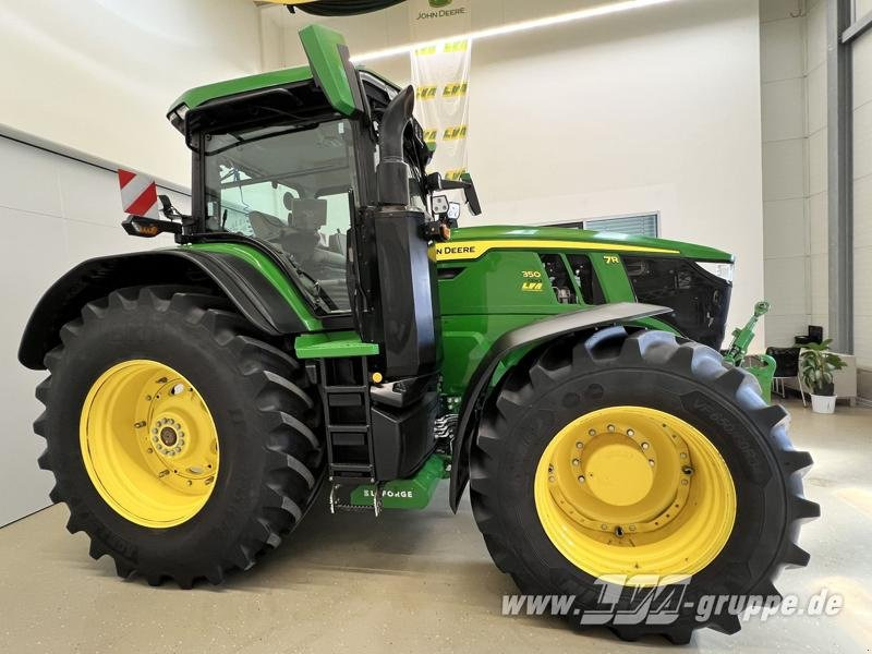 John Deere 7R 350 - Farm tractor: picture 4 John Deere 7R 350 - Farm tractor: picture 4