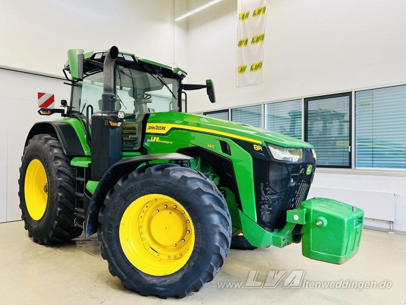 John Deere 8R 340 - Farm tractor: picture 4 John Deere 8R 340 - Farm tractor: picture 4