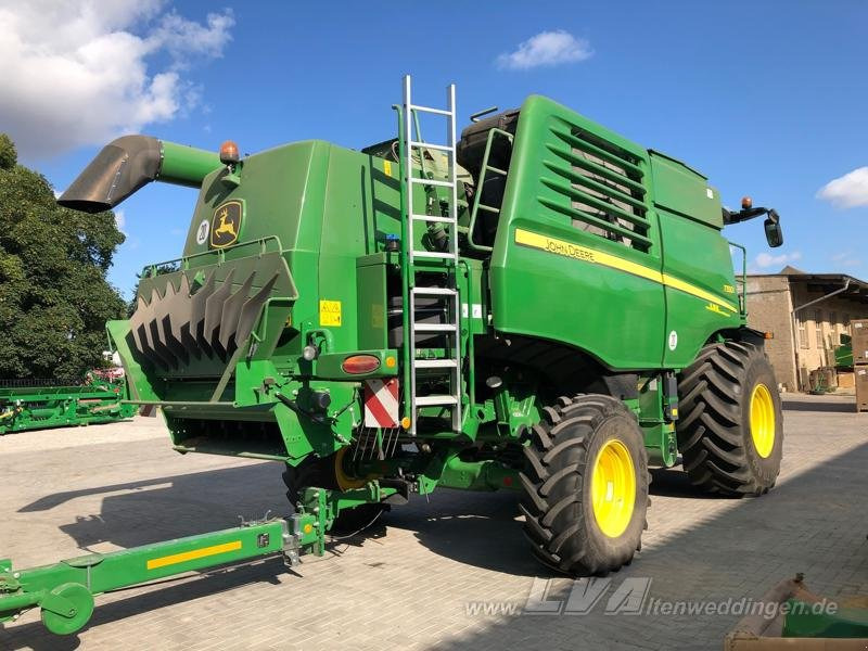 John Deere T550 - Combine harvester: picture 4 John Deere T550 - Combine harvester: picture 4