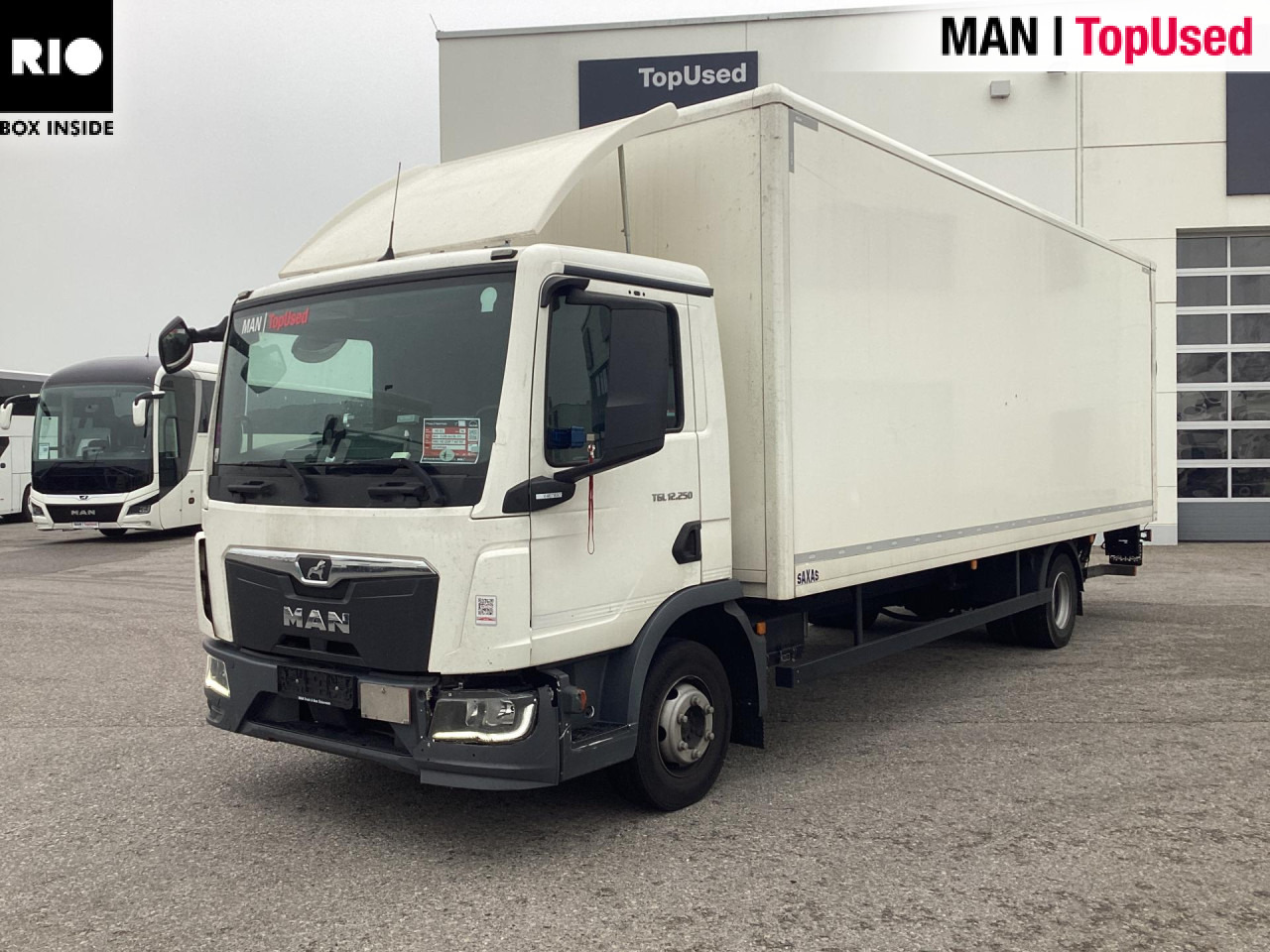 MAN TGL 12.250 4x2 BL CH KOFFER LBW AHK - Box truck: picture 1 MAN TGL 12.250 4x2 BL CH KOFFER LBW AHK - Box truck: picture 1