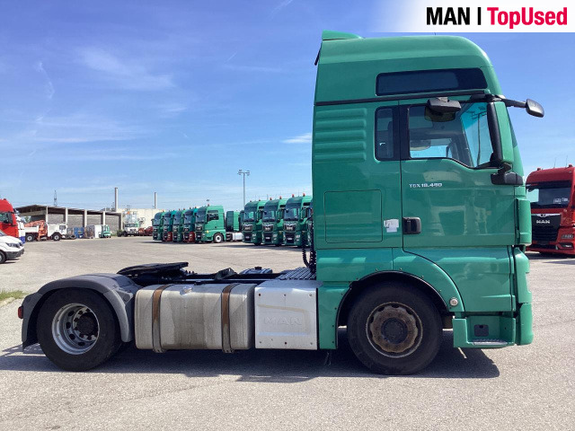 Tractor unit MAN TGX 18.480 4X2 BLS   Motorschaden: picture 10