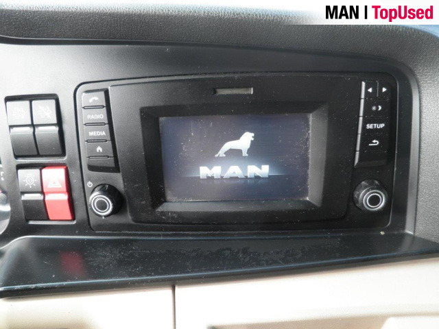 MAN TGX 18.500 4X2 BLS - Tractor unit: picture 5 MAN TGX 18.500 4X2 BLS - Tractor unit: picture 5