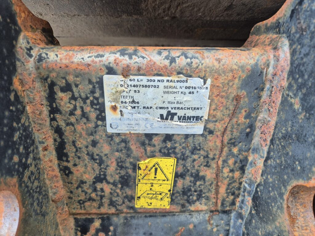 Mini excavator AIRMANN AX33U mididigger: picture 14
