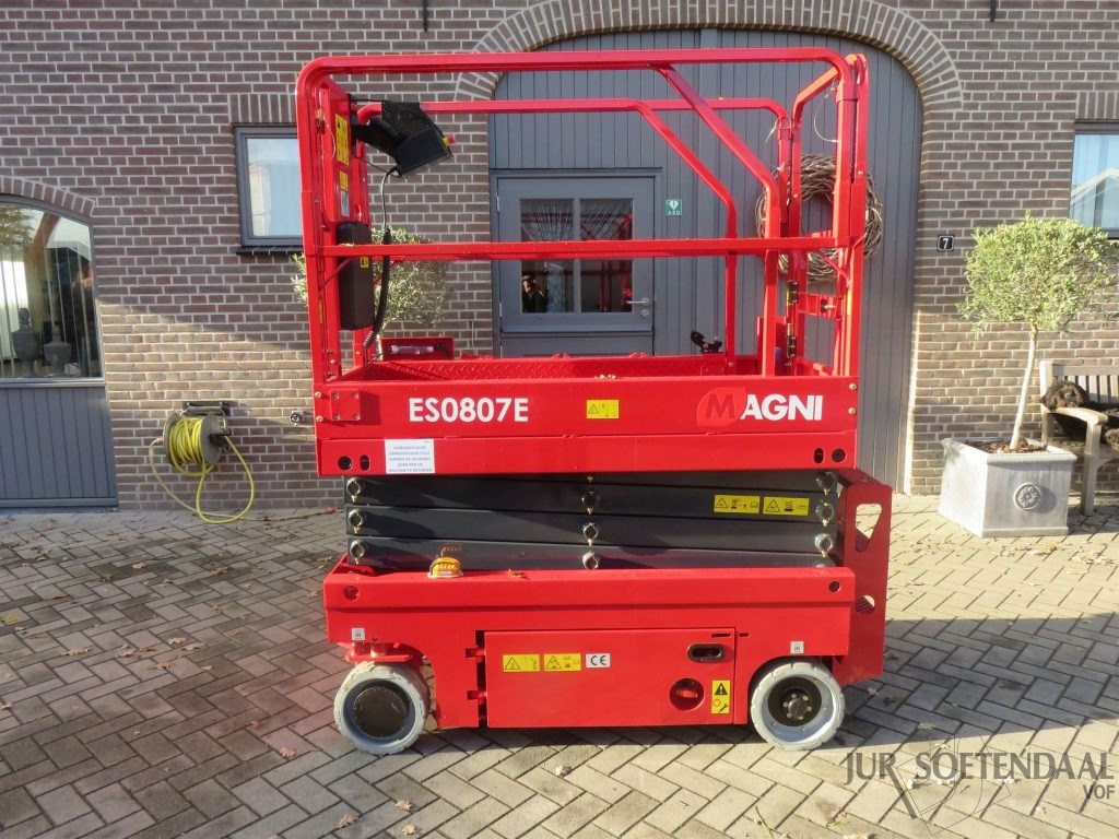 MAGNI ES0807 - Scissor lift: picture 5 MAGNI ES0807 - Scissor lift: picture 5