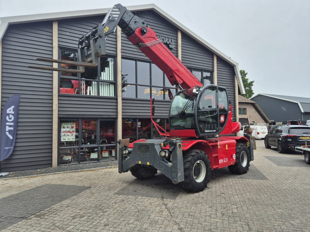 MAGNI RTH 5.21 D/D - Telescopic handler: picture 2 MAGNI RTH 5.21 D/D - Telescopic handler: picture 2