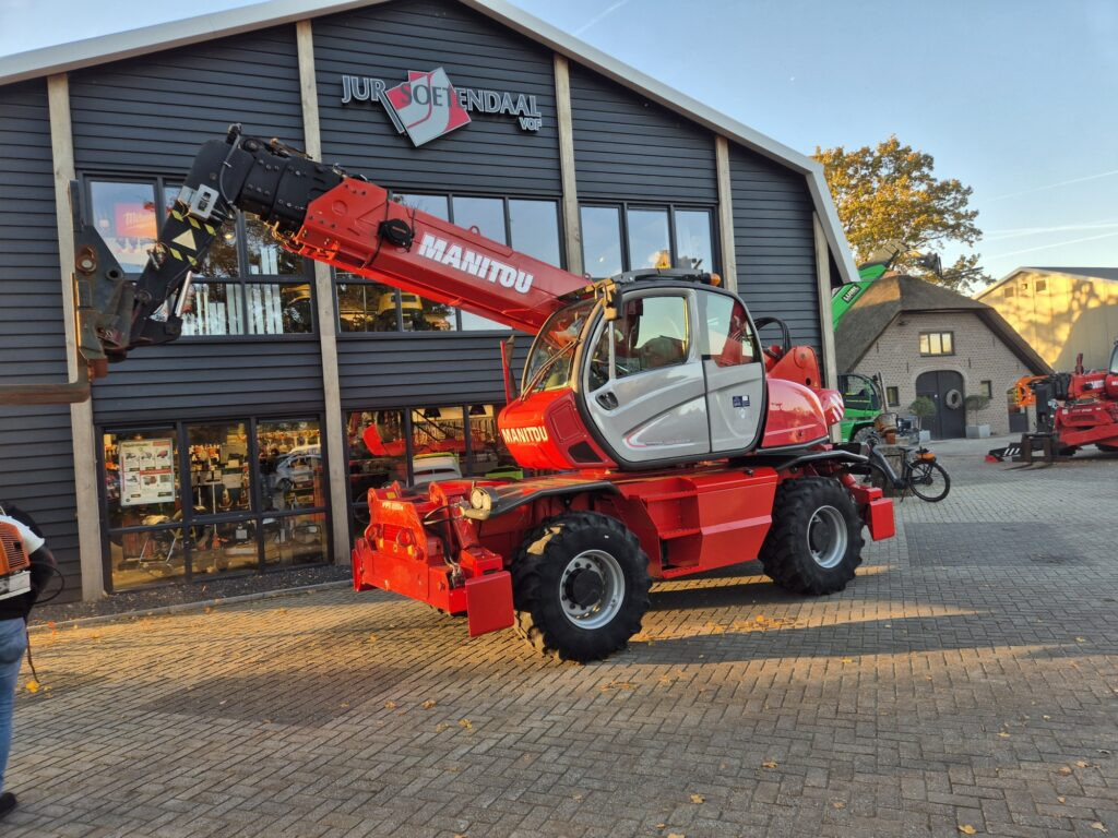 MANITOU MRT 2150+ privilege - Telescopic handler: picture 2 MANITOU MRT 2150+ privilege - Telescopic handler: picture 2