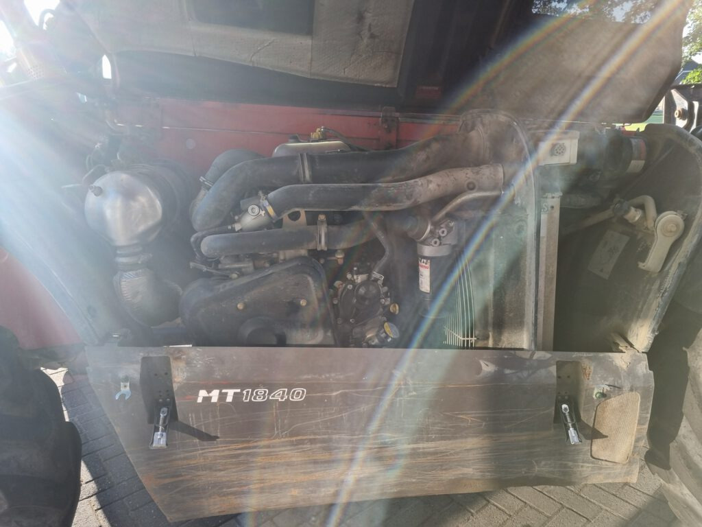 Telescopic handler MANITOU MT 1840 privilege: picture 8