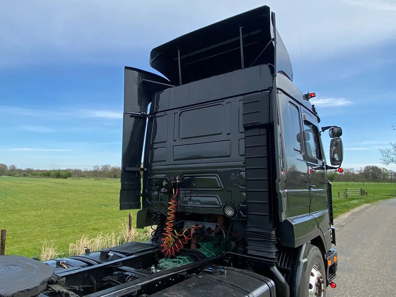 Tractor unit Scania R143-450 V8 | OLD SKOOL | NO RUST !! | COLLECTORS ITEM: picture 13 Tractor unit Scania R143-450 V8 | OLD SKOOL | NO RUST !! | COLLECTORS ITEM: picture 13