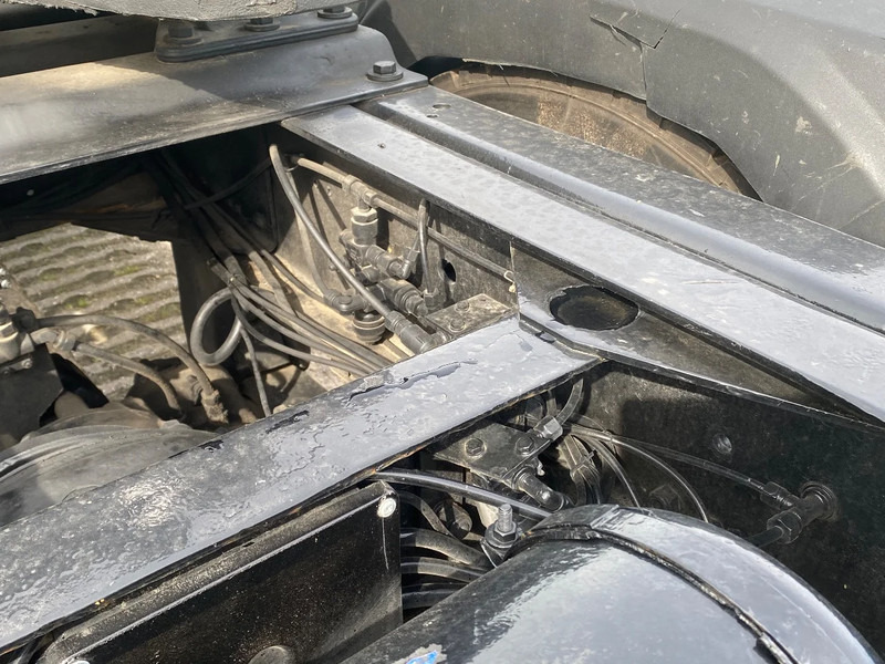 Tractor unit Scania R143-450 V8 | OLD SKOOL | NO RUST !! | COLLECTORS ITEM: picture 17 Tractor unit Scania R143-450 V8 | OLD SKOOL | NO RUST !! | COLLECTORS ITEM: picture 17