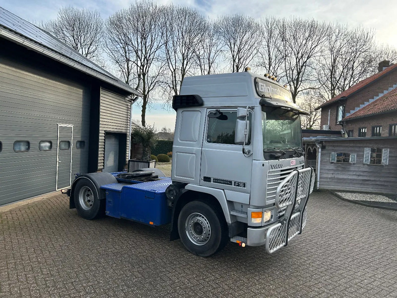 Volvo F 16.505 hp | 4x2 | AIR SUSPENSION | 1992 | GLOBETROTTER | - Tractor unit: picture 2 Volvo F 16.505 hp | 4x2 | AIR SUSPENSION | 1992 | GLOBETROTTER | - Tractor unit: picture 2