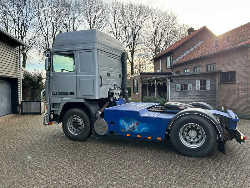 Volvo F 16.505 hp | 4x2 | AIR SUSPENSION | 1992 | GLOBETROTTER | - Tractor unit: picture 4 Volvo F 16.505 hp | 4x2 | AIR SUSPENSION | 1992 | GLOBETROTTER | - Tractor unit: picture 4
