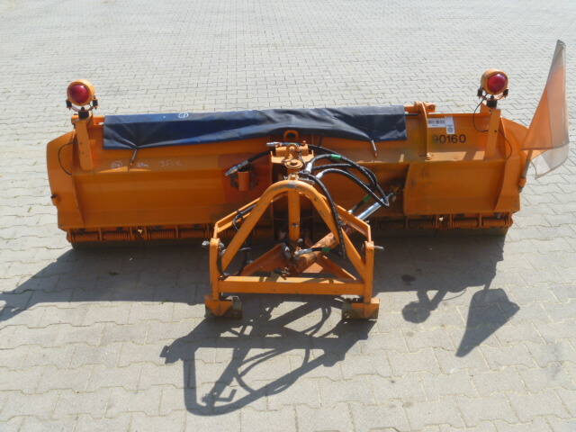 Unimog Schneepflug - Schneeschild Schmidt F11L - Snow plough: picture 4 Unimog Schneepflug - Schneeschild Schmidt F11L - Snow plough: picture 4
