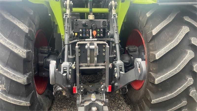 Claas XERION 5000 Trac. Med GPS anlæg. Ultimativ trækker - Farm tractor: picture 4 Claas XERION 5000 Trac. Med GPS anlæg. Ultimativ trækker - Farm tractor: picture 4