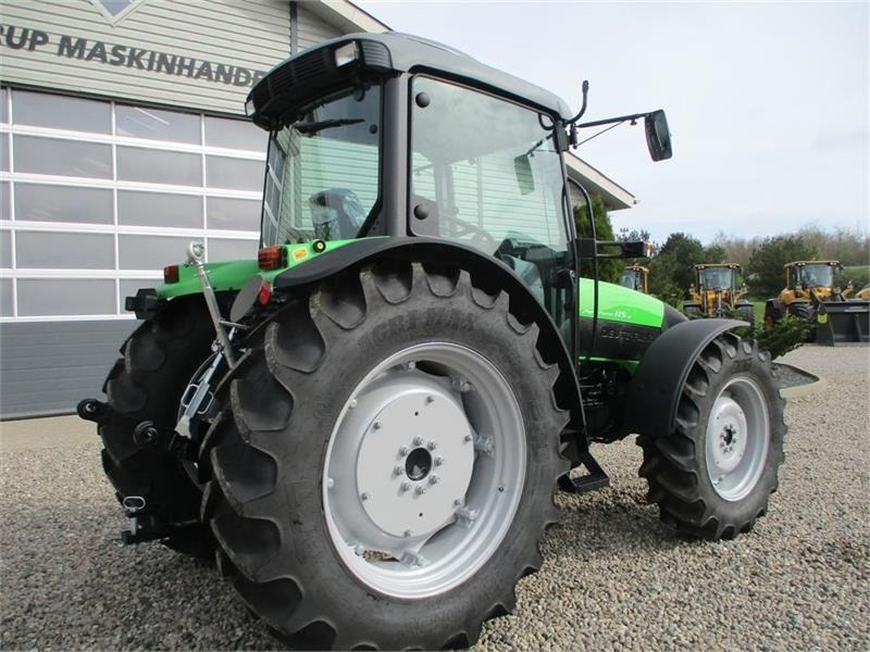 Farm tractor Deutz-fahr Agrofarm 115G New and Unused tractor with 30F+30R: picture 13