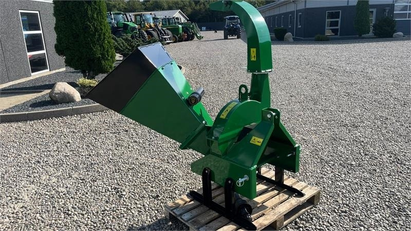 Dk-Tec WC 42 Flishugger - Wood chipper: picture 4 Dk-Tec WC 42 Flishugger - Wood chipper: picture 4