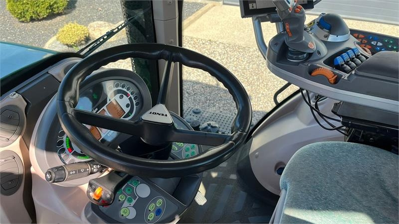 Farm tractor Fendt 826 Vario Pæn godt udstyret traktor.: picture 12