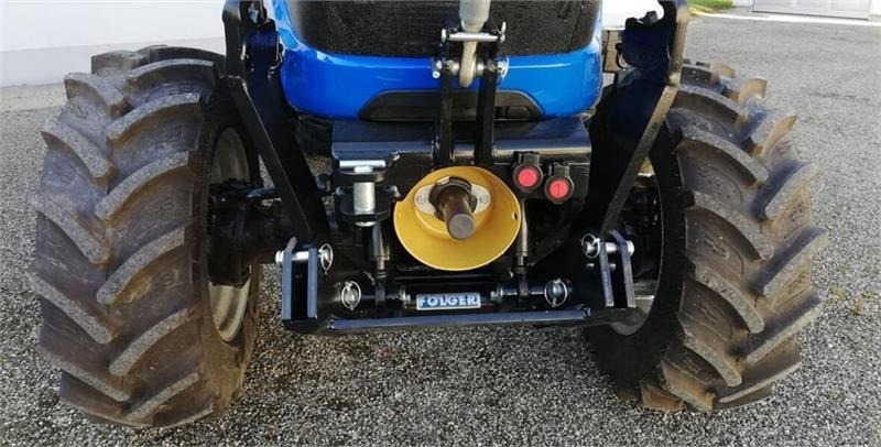 - - - Folger 1800kg frontlift og Folger front PTO - Front loader for tractor: picture 1 - - - Folger 1800kg frontlift og Folger front PTO - Front loader for tractor: picture 1