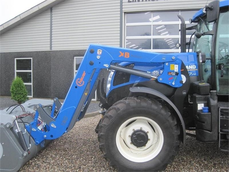 Hauer Fabriksnye frontlæssere. XB Bionic - Front loader for tractor: picture 2 Hauer Fabriksnye frontlæssere. XB Bionic - Front loader for tractor: picture 2