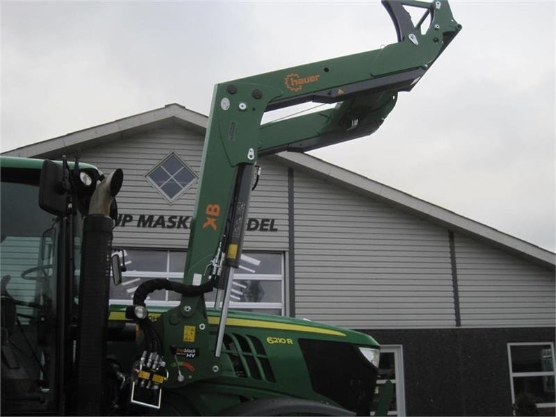 Hauer Frontlæsser til en god pris. Den stærke XB Bionic - Front loader for tractor: picture 2 Hauer Frontlæsser til en god pris. Den stærke XB Bionic - Front loader for tractor: picture 2