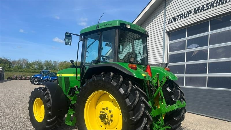 John Deere 7710 8.1L motor, store hjul og frontlift. En ejere - Farm tractor: picture 3 John Deere 7710 8.1L motor, store hjul og frontlift. En ejere - Farm tractor: picture 3