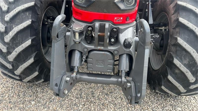 Massey Ferguson 7726 S DynaVT Med frontlift - Farm tractor: picture 4 Massey Ferguson 7726 S DynaVT Med frontlift - Farm tractor: picture 4