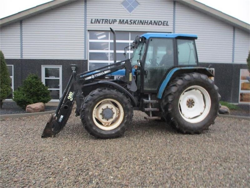 New Holland 7740 SLE Turbo Med frontlæsser og frontlift. - Farm tractor: picture 1 New Holland 7740 SLE Turbo Med frontlæsser og frontlift. - Farm tractor: picture 1
