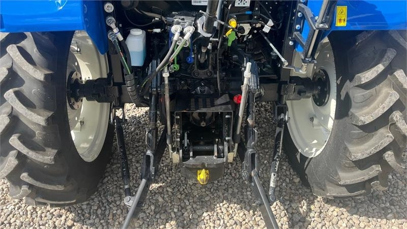 New Holland T4.75 S Med frontlift - Farm tractor: picture 5 New Holland T4.75 S Med frontlift - Farm tractor: picture 5
