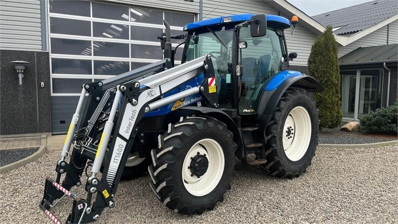New Holland T6020 Plus, med frontlæsser - Farm tractor: picture 2 New Holland T6020 Plus, med frontlæsser - Farm tractor: picture 2