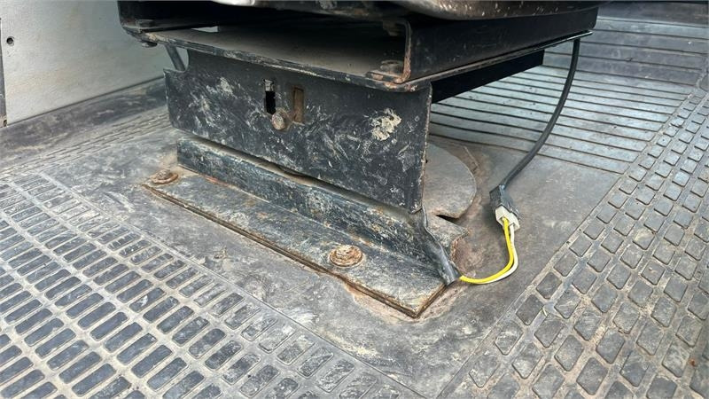 Valmet 8050 Stærk stabil traktor - Farm tractor: picture 5 Valmet 8050 Stærk stabil traktor - Farm tractor: picture 5