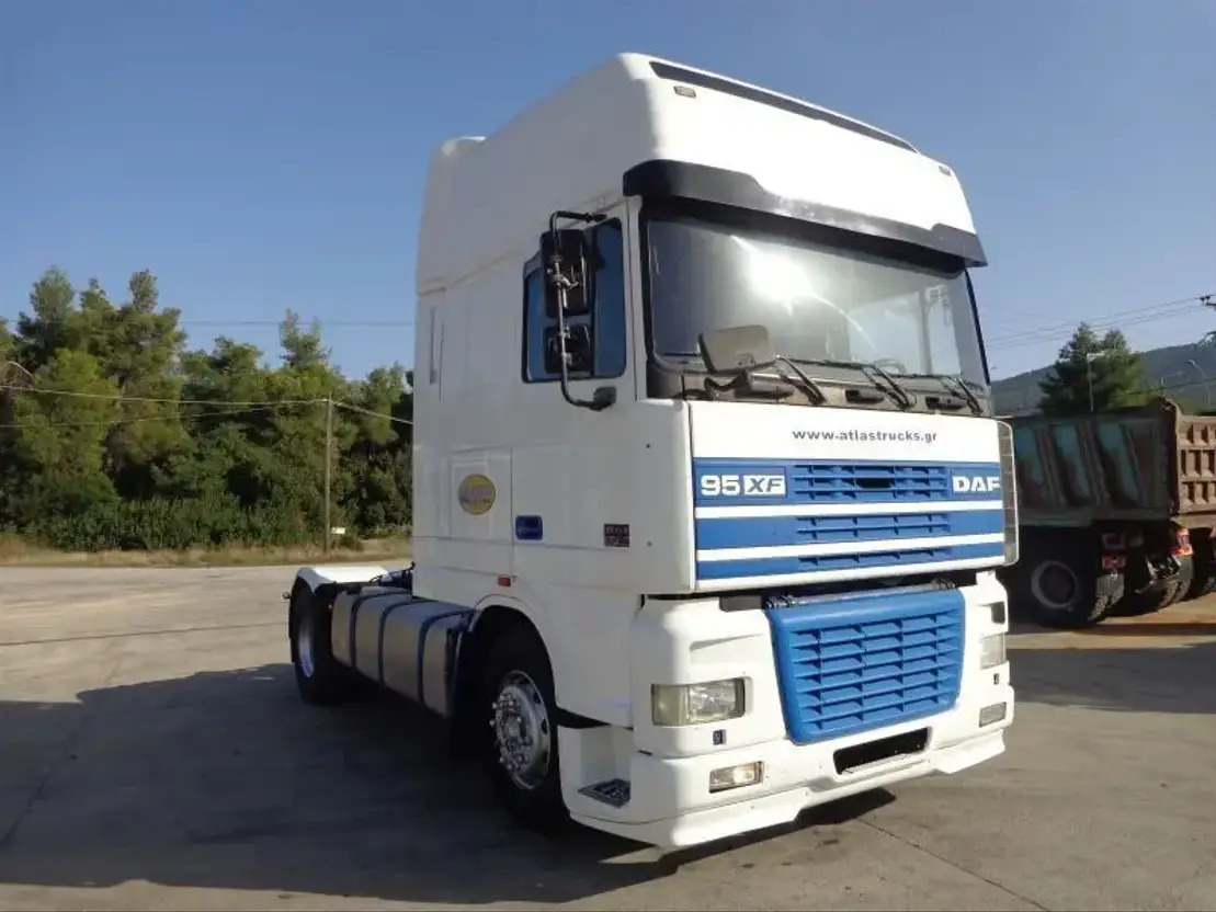 DAF XF 480 DAF XF.480 4X2 Super Space Intarder - Tractor unit: picture 2 DAF XF 480 DAF XF.480 4X2 Super Space Intarder - Tractor unit: picture 2