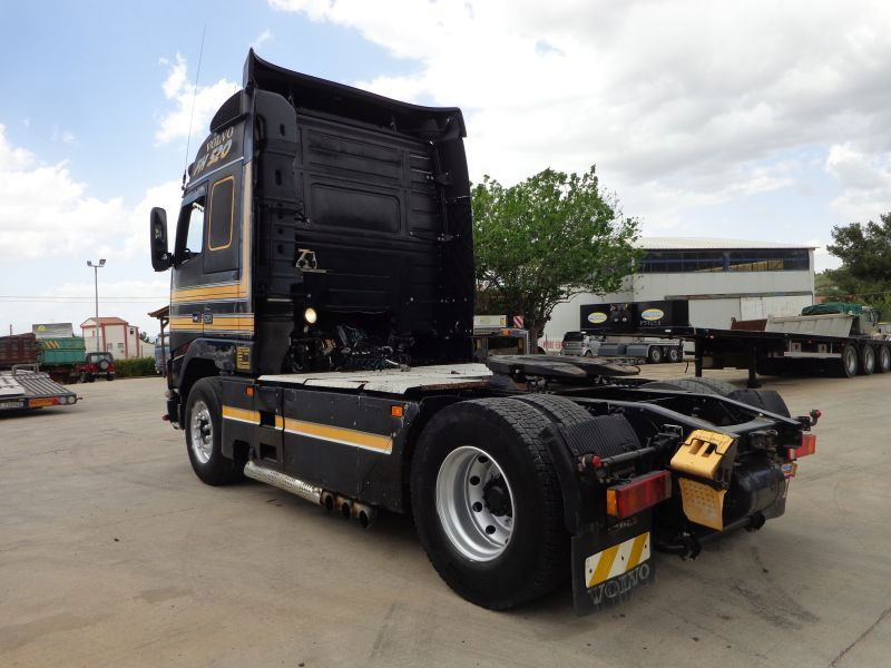 Volvo FH 16.520 Volvo FH16.520 4X2 Globetrotter /KIP Hydraulic - Tractor unit: picture 4 Volvo FH 16.520 Volvo FH16.520 4X2 Globetrotter /KIP Hydraulic - Tractor unit: picture 4