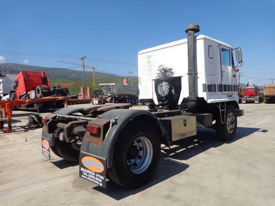 White WHITE (4X2) TYPE : RC 42B 06 - Tractor unit: picture 4 White WHITE (4X2) TYPE : RC 42B 06 - Tractor unit: picture 4
