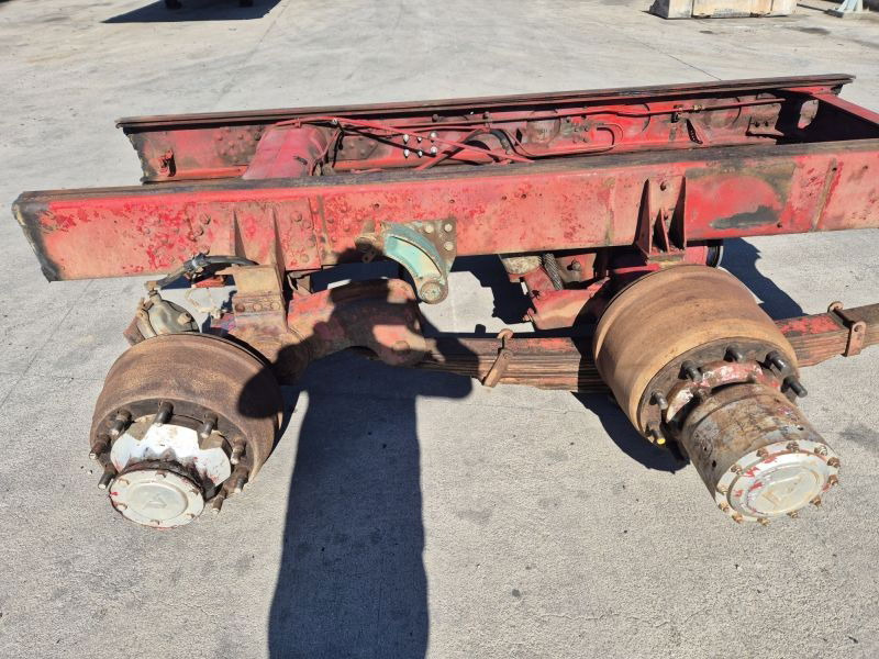 Volvo Volvo F89 6X2 Boogielift SET ON Shassi - Axle and parts for Truck: picture 4 Volvo Volvo F89 6X2 Boogielift SET ON Shassi - Axle and parts for Truck: picture 4