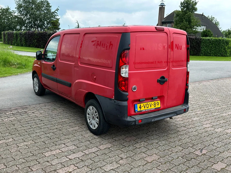 Fiat Doblò 1.9 JTD LANG Airco/Klima schuifdeur EXPORT! - Small van: picture 4 Fiat Doblò 1.9 JTD LANG Airco/Klima schuifdeur EXPORT! - Small van: picture 4