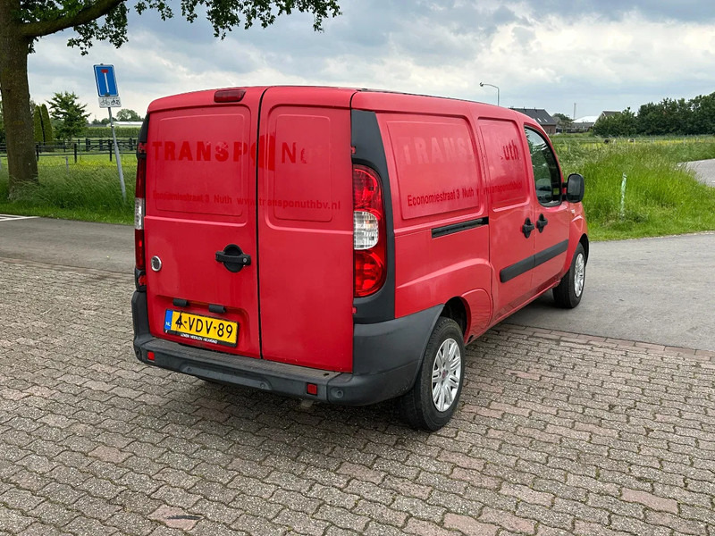 Fiat Doblò 1.9 JTD LANG Airco/Klima schuifdeur EXPORT! - Small van: picture 5 Fiat Doblò 1.9 JTD LANG Airco/Klima schuifdeur EXPORT! - Small van: picture 5