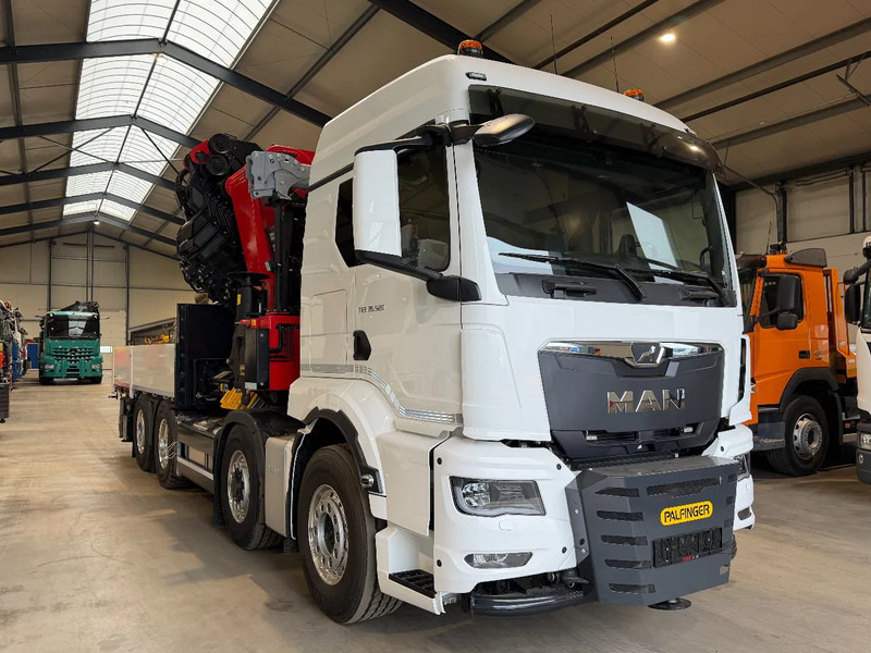 MAN TGS IN ARRIVAL/ COMING IN!!! TGS 35.520!!NEW/NEU PALFINFER 135002 TEC 135TM - Crane truck: picture 2 MAN TGS IN ARRIVAL/ COMING IN!!! TGS 35.520!!NEW/NEU PALFINFER 135002 TEC 135TM - Crane truck: picture 2