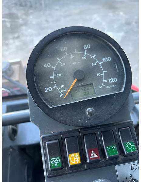 Road sweeper Ravo 580 VEEGMACHINE/SWEEPER!!: picture 8 Road sweeper Ravo 580 VEEGMACHINE/SWEEPER!!: picture 8