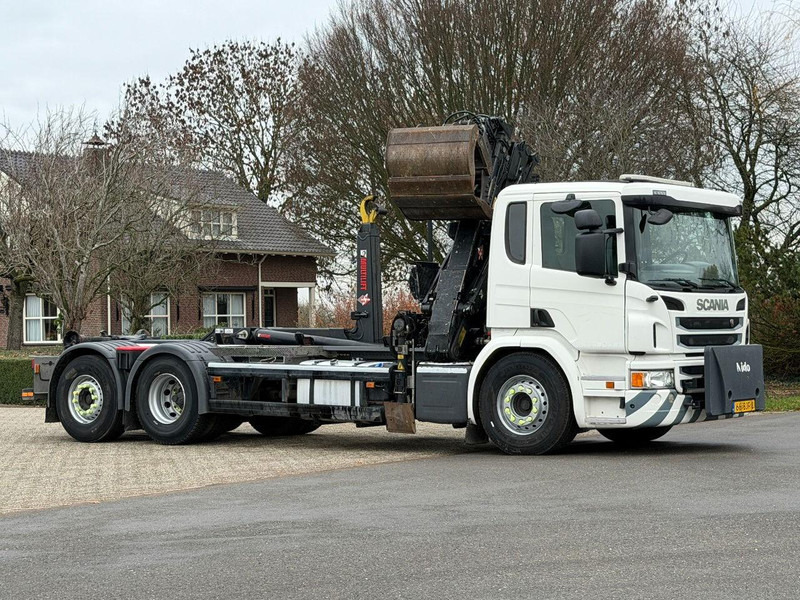 Scania P320 Z-KRAAN/RADIO REMOTE!!HAAK!!TOP 2017!!EURO6!! ZERO EMISSIE 2030!! - Hook lift truck, Crane truck: picture 2 Scania P320 Z-KRAAN/RADIO REMOTE!!HAAK!!TOP 2017!!EURO6!! ZERO EMISSIE 2030!! - Hook lift truck, Crane truck: picture 2