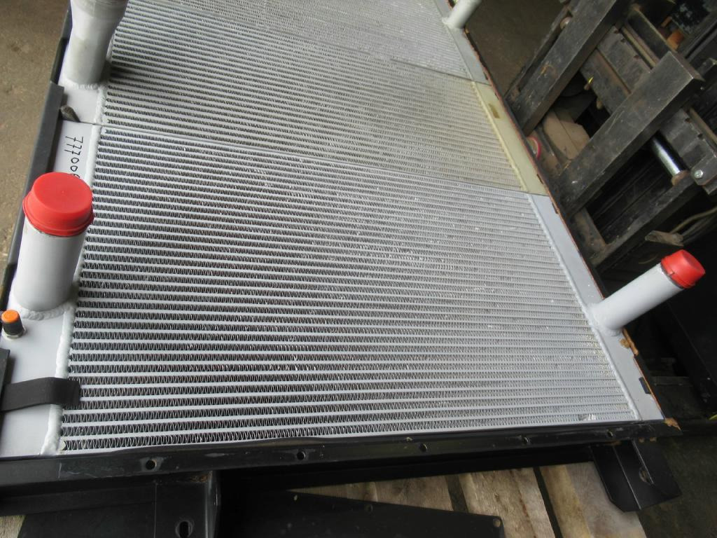 Bomag BC572RB - - Oil cooler for Construction machinery: picture 2 Bomag BC572RB - - Oil cooler for Construction machinery: picture 2