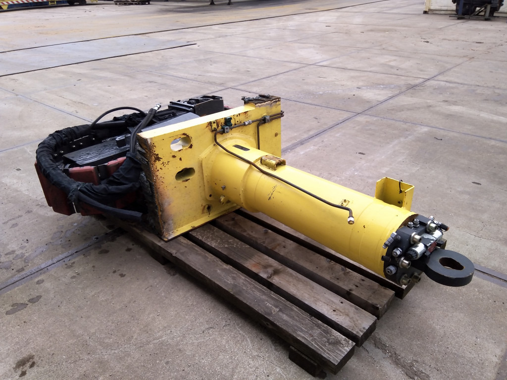 Bomag BM1000-35 - - Undercarriage parts for Construction machinery: picture 4 Bomag BM1000-35 - - Undercarriage parts for Construction machinery: picture 4