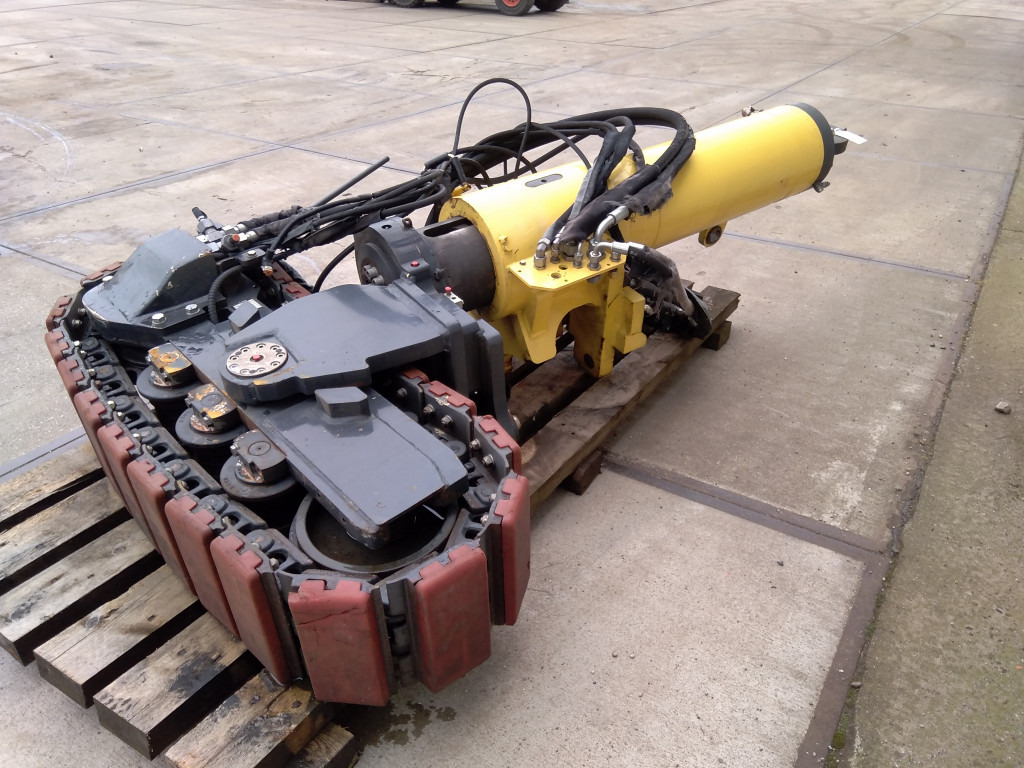 Bomag BM1000-35 - - Undercarriage parts for Construction machinery: picture 4 Bomag BM1000-35 - - Undercarriage parts for Construction machinery: picture 4