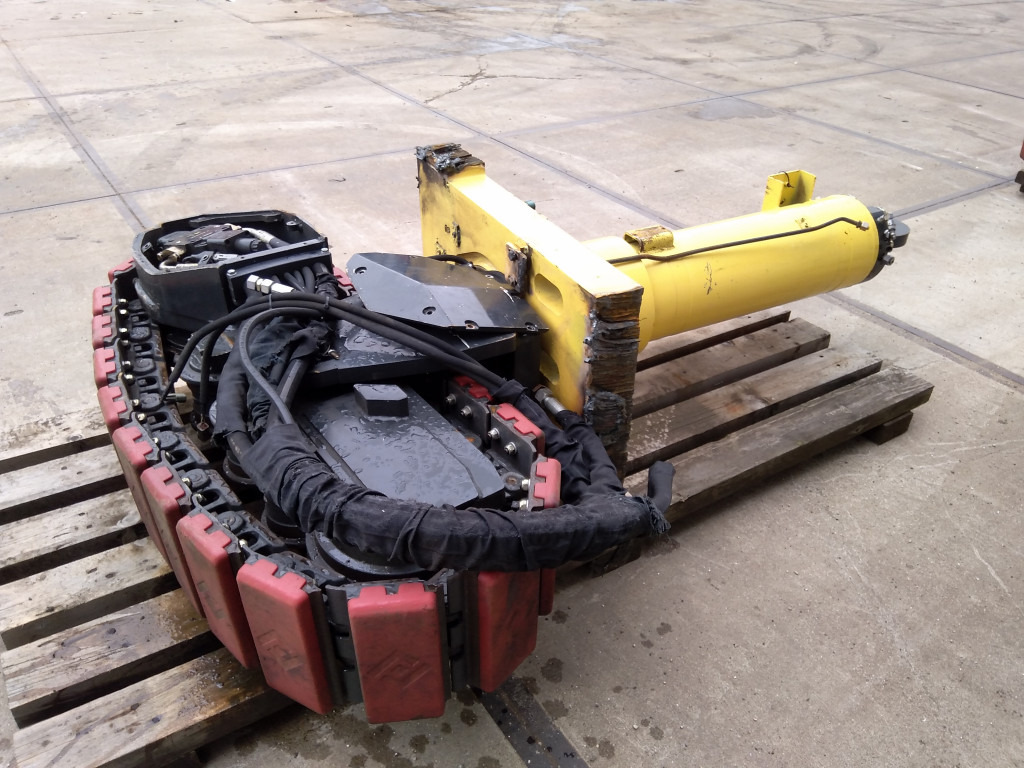 Bomag BM1000-35 - - Undercarriage parts for Construction machinery: picture 3 Bomag BM1000-35 - - Undercarriage parts for Construction machinery: picture 3