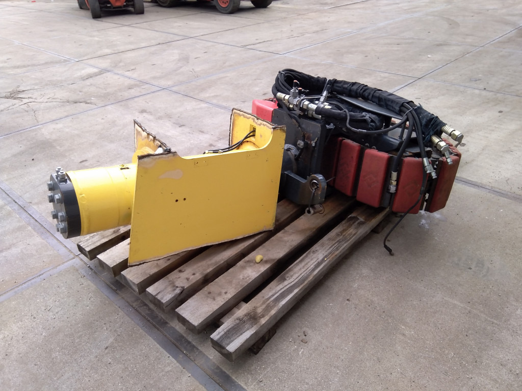 Bomag BM1000-35 - - Undercarriage parts for Construction machinery: picture 3 Bomag BM1000-35 - - Undercarriage parts for Construction machinery: picture 3