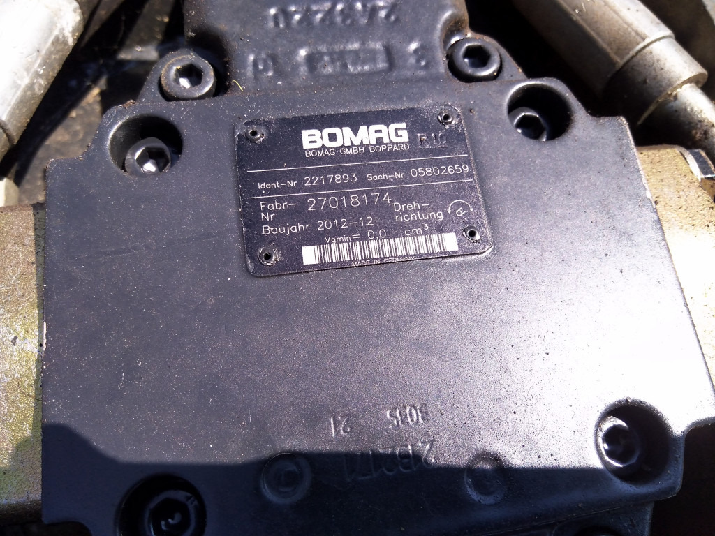 Bomag BM1200-35 - - Undercarriage parts for Construction machinery: picture 5 Bomag BM1200-35 - - Undercarriage parts for Construction machinery: picture 5
