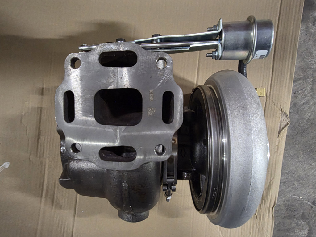 CNH 5802028924 - Turbo for Construction machinery: picture 3 CNH 5802028924 - Turbo for Construction machinery: picture 3