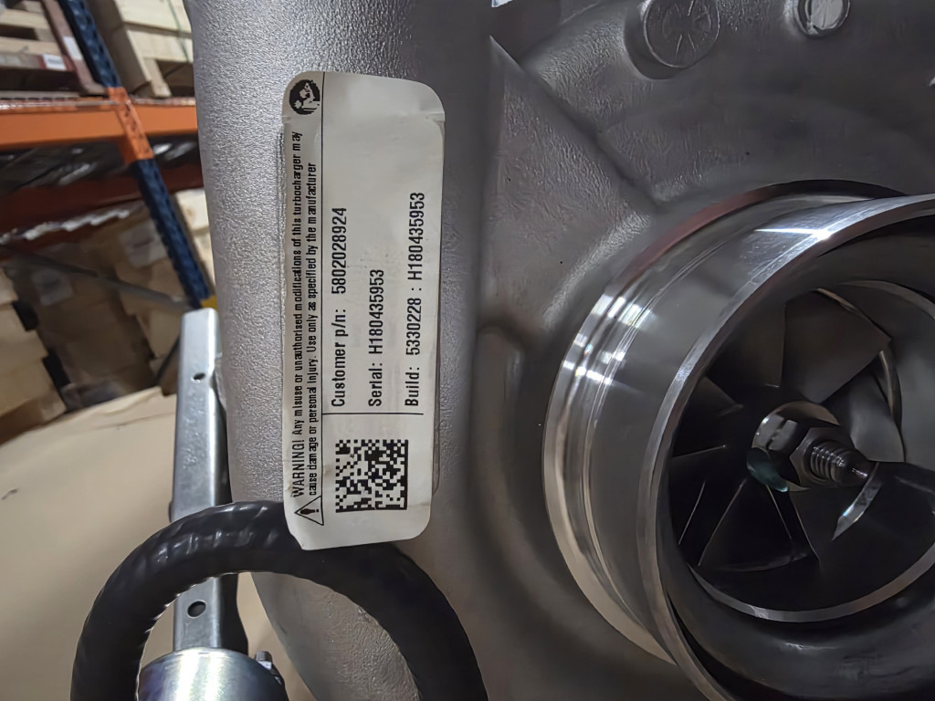 CNH 5802028924 - Turbo for Construction machinery: picture 2 CNH 5802028924 - Turbo for Construction machinery: picture 2