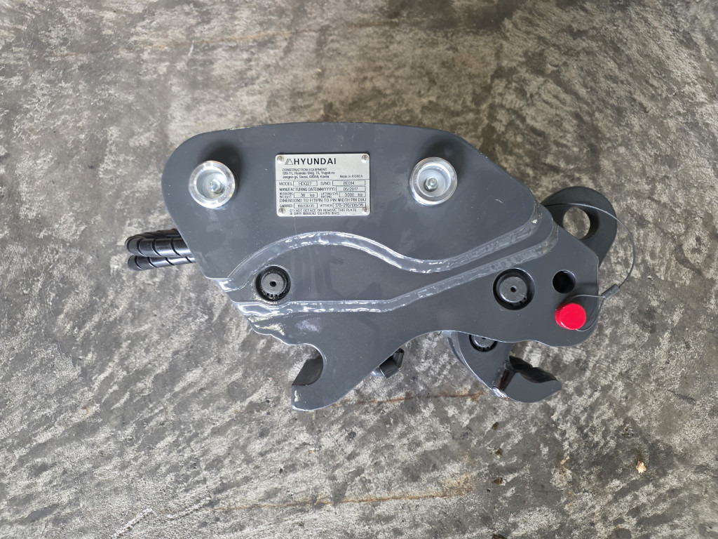 Case 32MK-95120CG - Quick coupler for Construction machinery: picture 1 Case 32MK-95120CG - Quick coupler for Construction machinery: picture 1