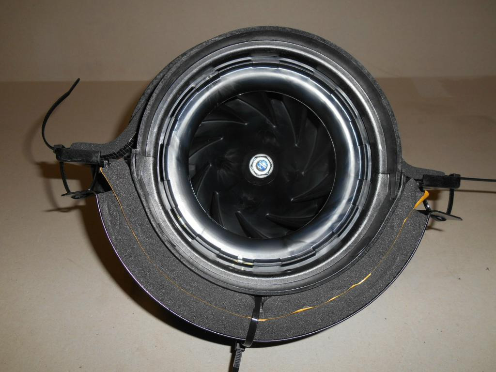 Caterpillar 1854783 - Blower motor for Construction machinery: picture 1 Caterpillar 1854783 - Blower motor for Construction machinery: picture 1