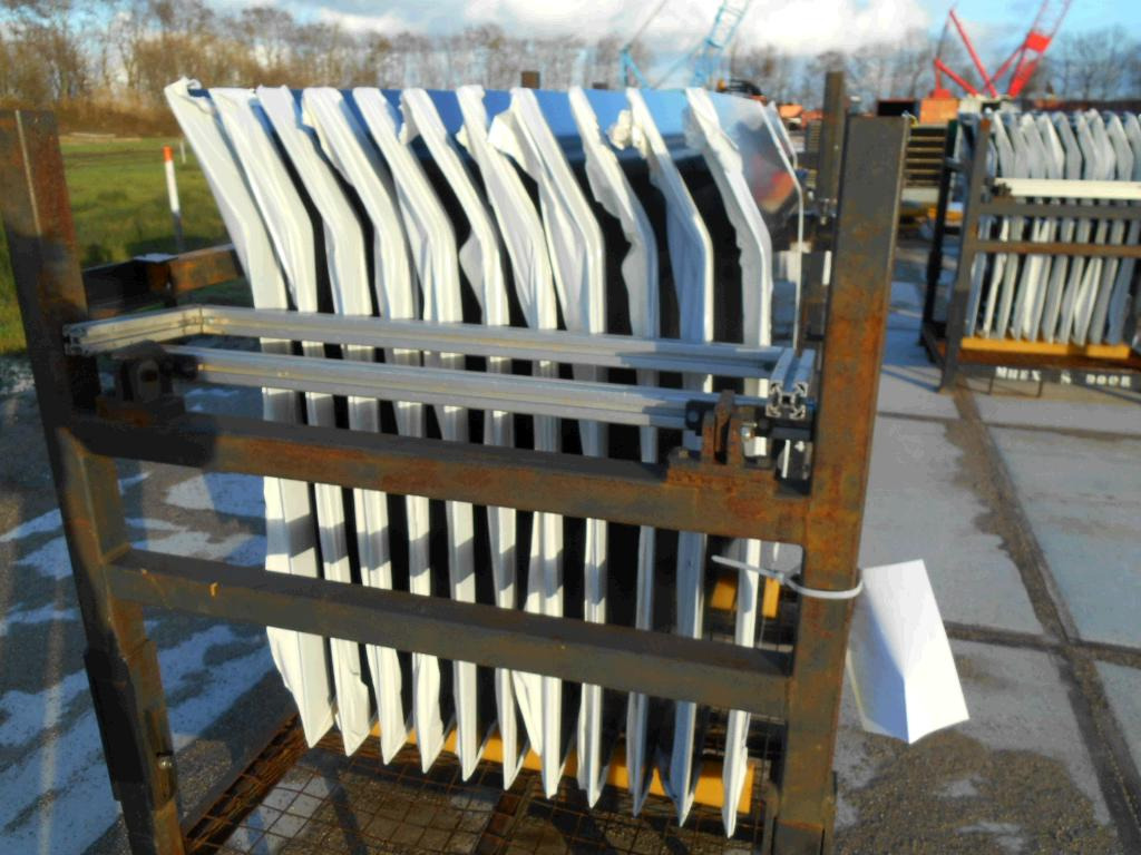 Caterpillar 3335040 - Door and parts for Construction machinery: picture 5 Caterpillar 3335040 - Door and parts for Construction machinery: picture 5